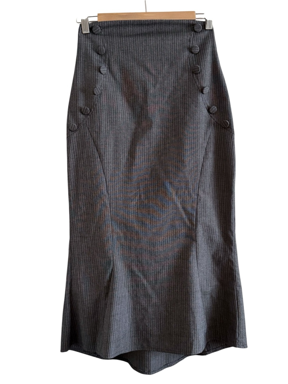 Vintage Le Château Gray Pinstripe Button-Detail Midi Skirt Size 3/4